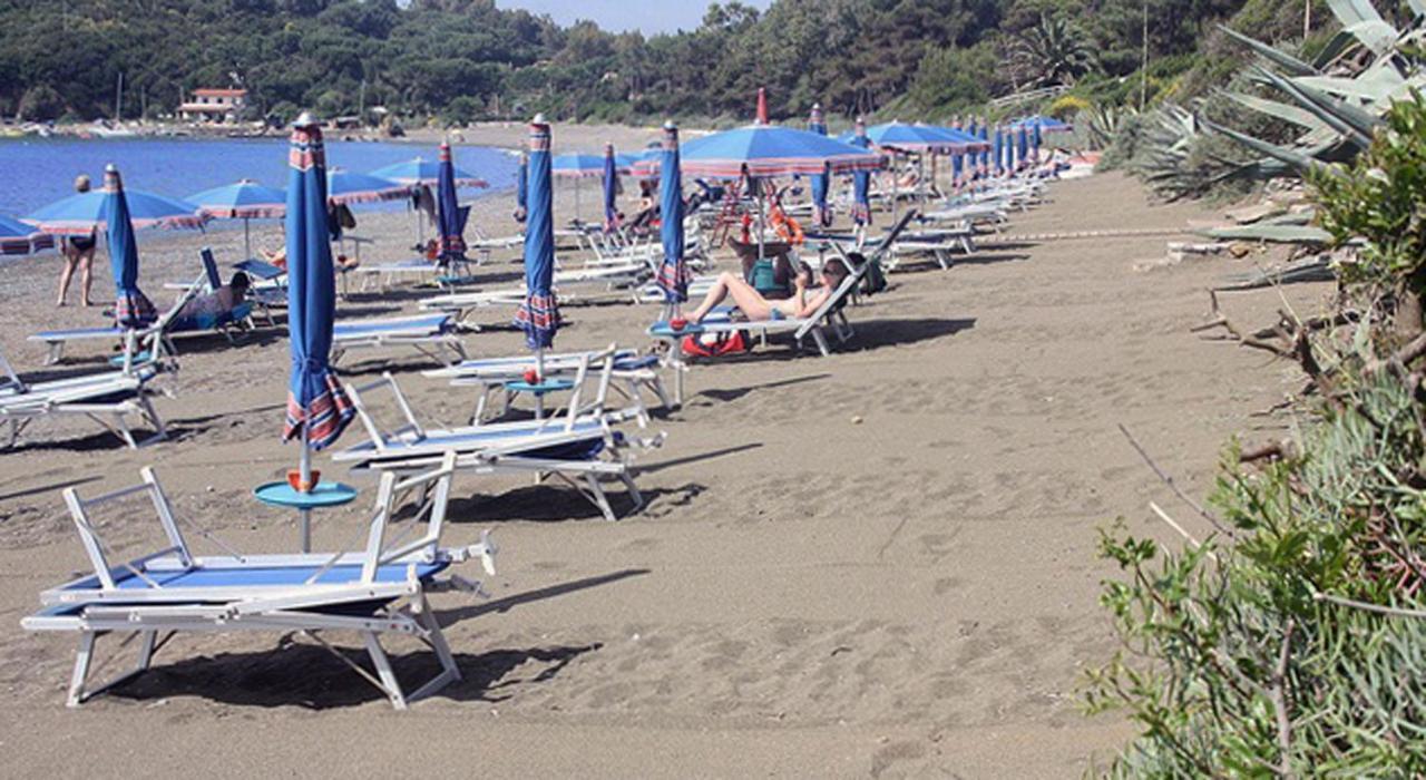 Hotel Capo Sud Lacona Exterior photo
