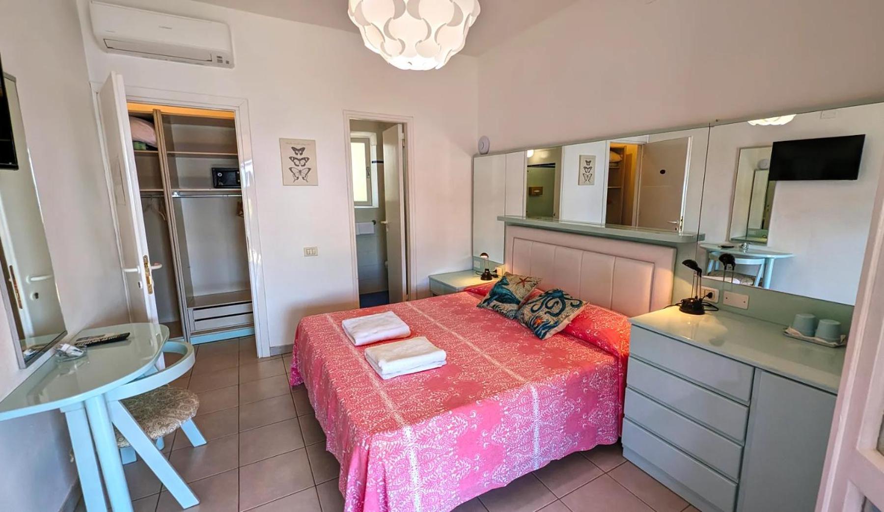 Hotel Capo Sud Lacona Exterior photo